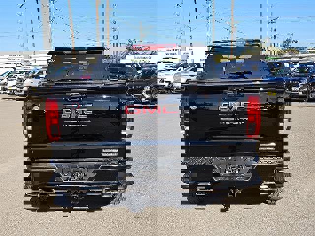 New 2026 GMC Sierra 1500 Elevation image 4