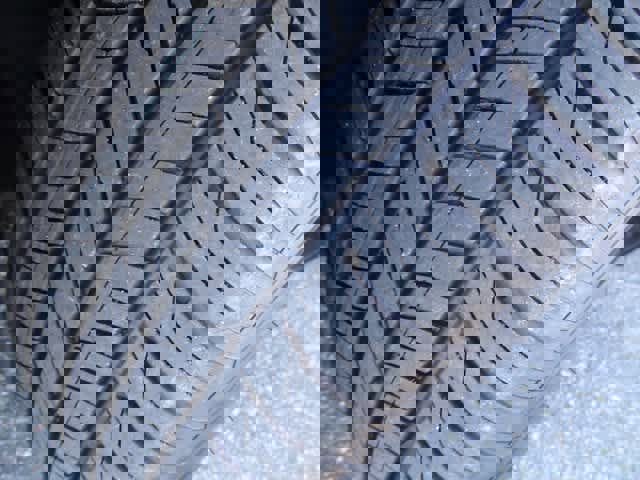 Certified 2025 Toyota Corolla LE image 27