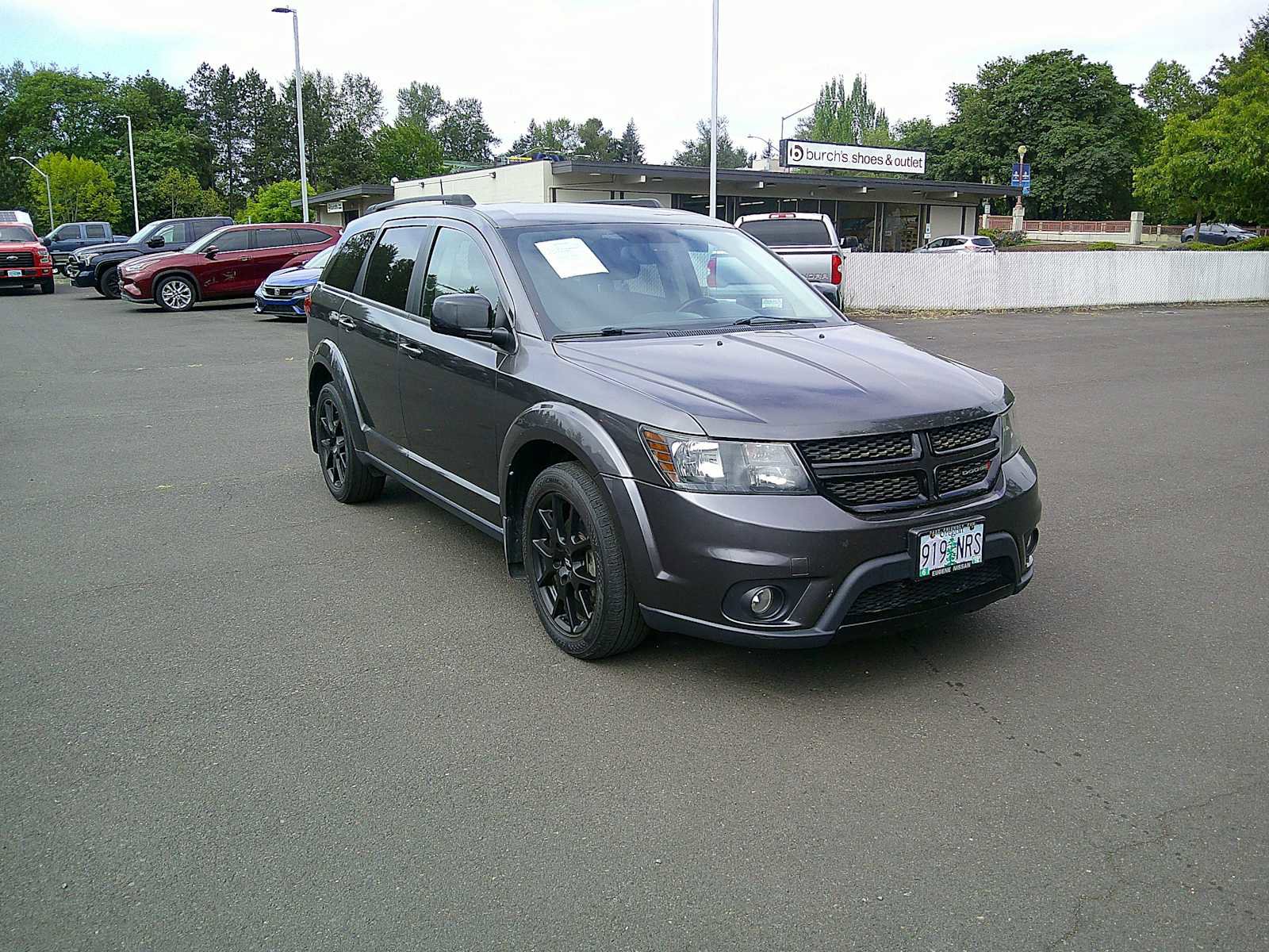 Used 2019 Dodge Journey SE w/ Premium Group FWD image 7