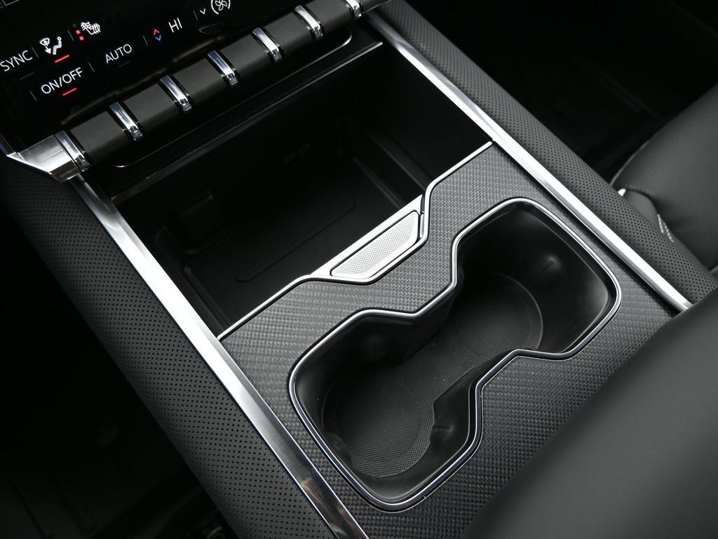 New 2026 GMC Sierra EV Elevation image 18