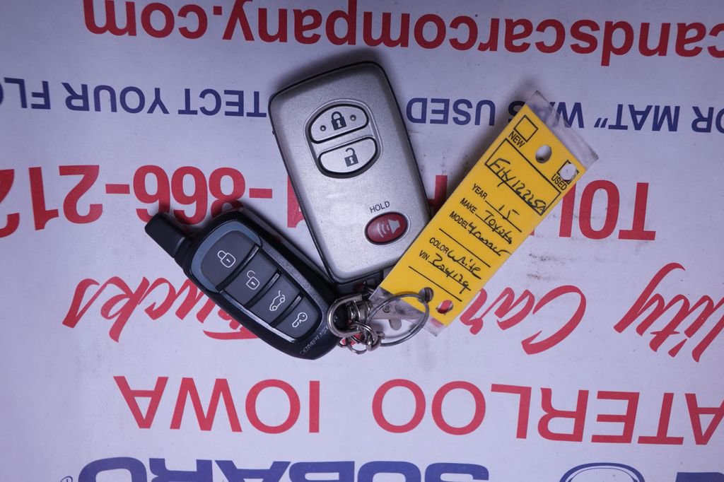 Used 2015 Toyota 4Runner Limited image 45