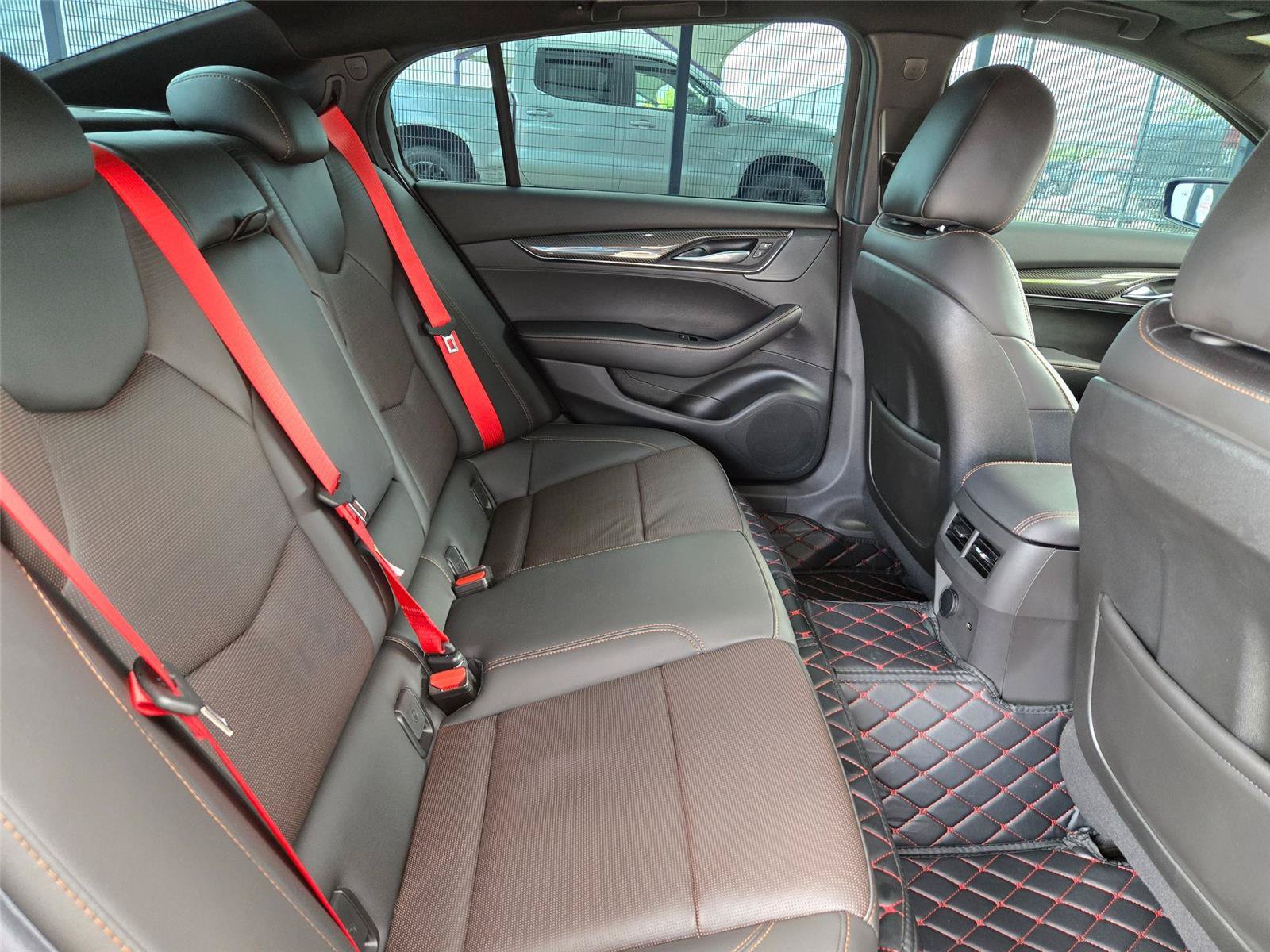 Used 2025 Cadillac CT5 V RWD image 30