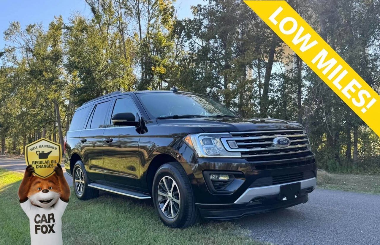 Used 2018 Ford Expedition XLT w/ Equipment Group 202A