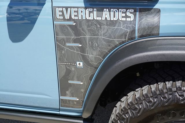 Certified 2023 Ford Bronco Everglades image 13