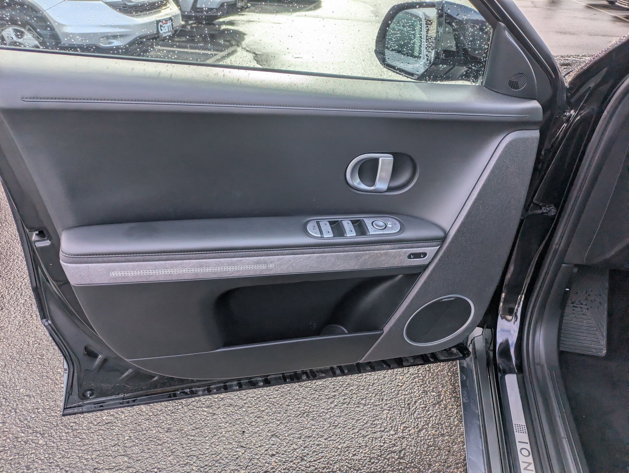 Used 2023 Hyundai Ioniq 5 Limited image 14