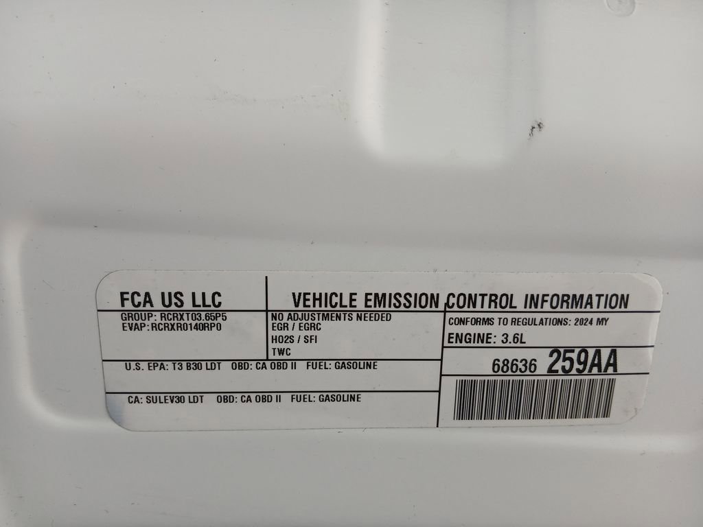 Used 2024 Chrysler Pacifica Touring-L FWD image 35