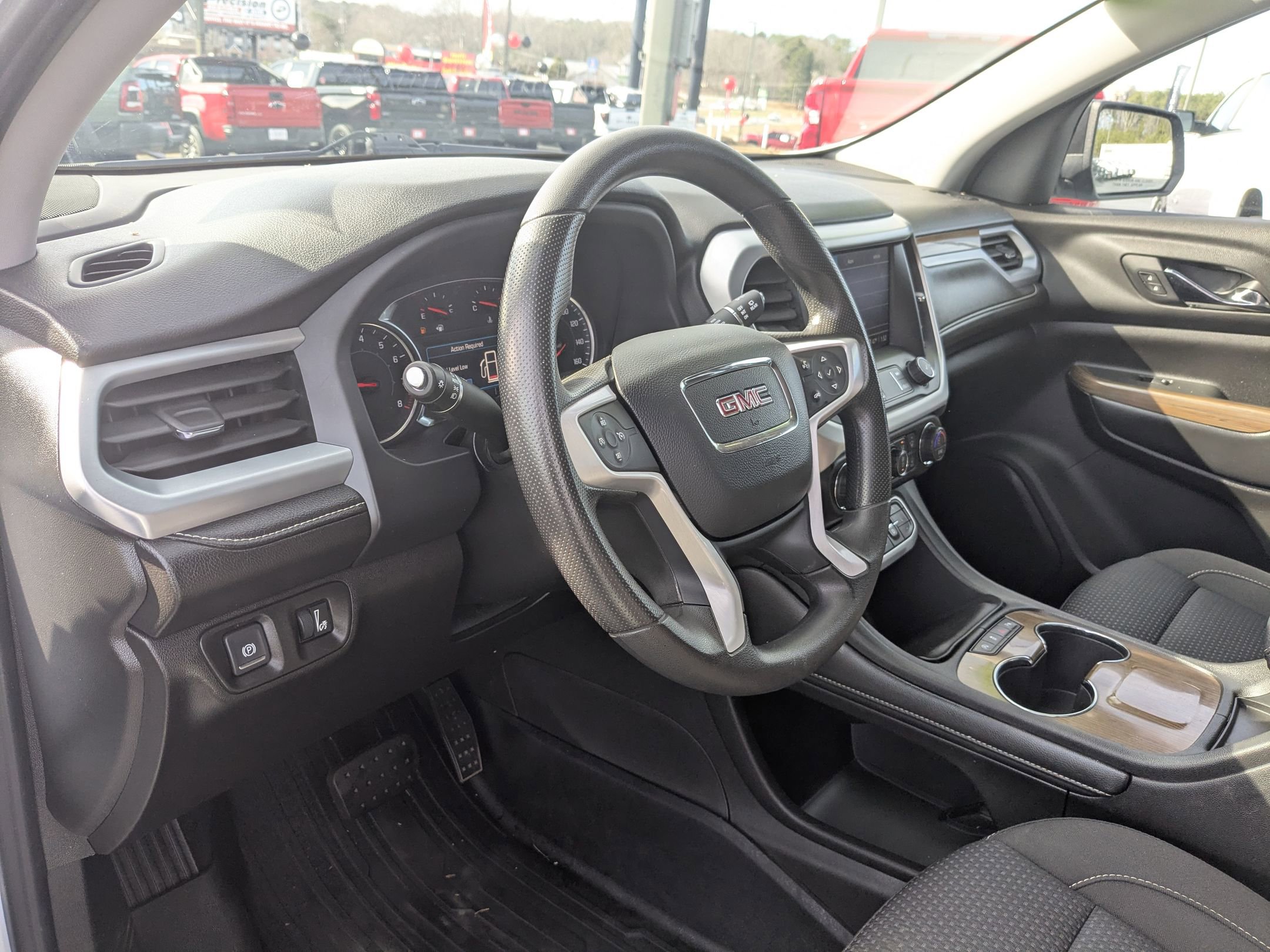 Used 2021 GMC Acadia SLE w/ Elevation Edition image 13