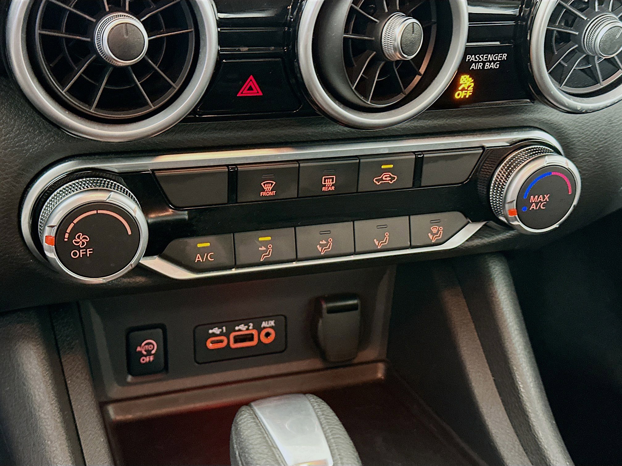 Used 2025 Nissan Sentra SV image 22