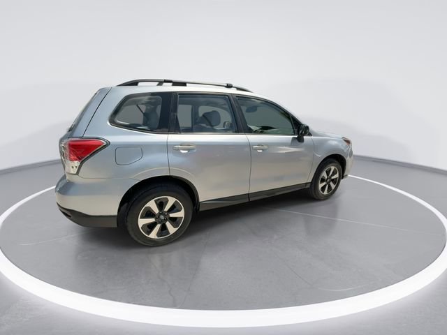 Used 2017 Subaru Forester 2.5i w/ Alloy Wheel Package AWD/4WD image 8