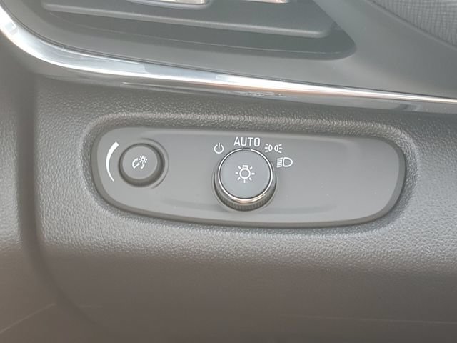 Certified 2026 Buick Envista Preferred w/ Convenience I Package FWD image 18