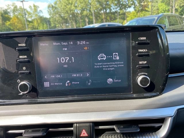 Used 2022 Kia K5 LXS FWD image 16