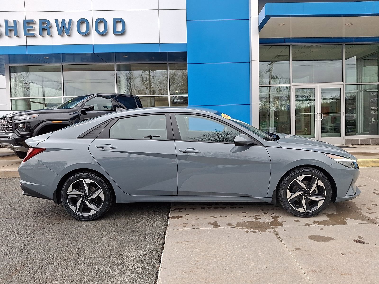 Used 2023 Hyundai Elantra SEL w/ Convenience Package image 7