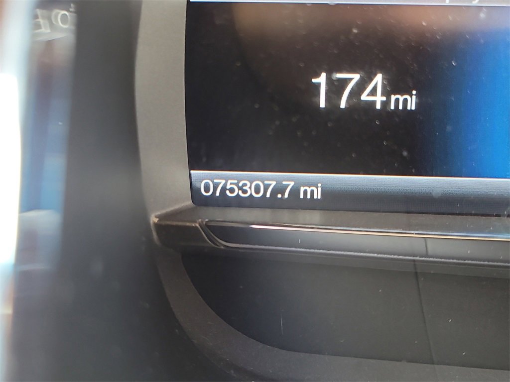 Used 2018 Ford Taurus Limited image 30