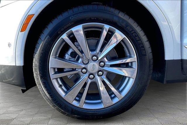 New 2026 Cadillac XT5 Premium Luxury w/ Driver Assist Package image 13