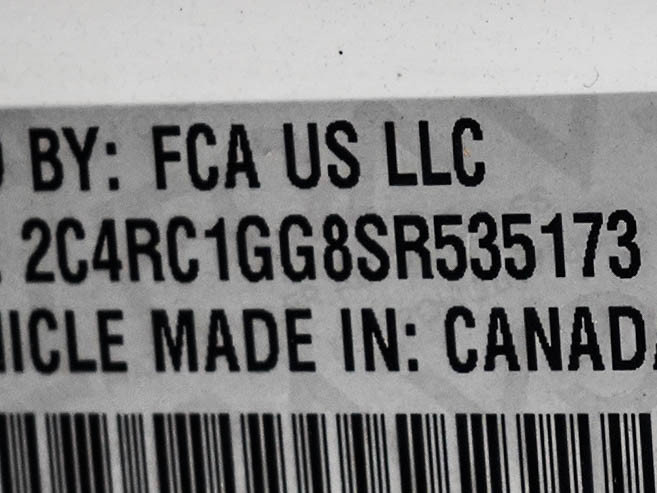 Used 2025 Chrysler Pacifica Limited FWD image 30