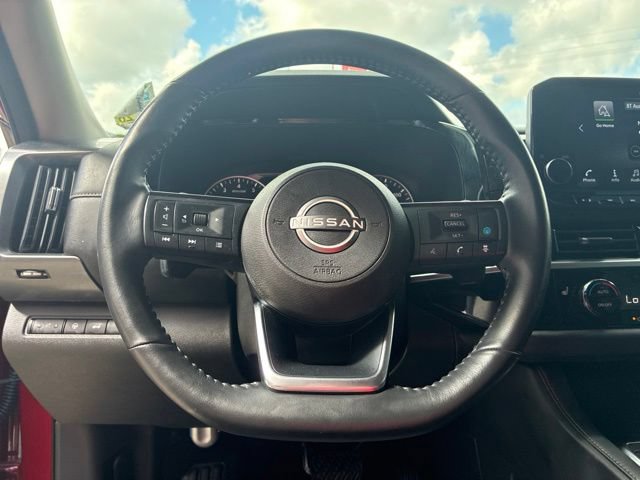 Used 2024 Nissan Pathfinder SL FWD image 21