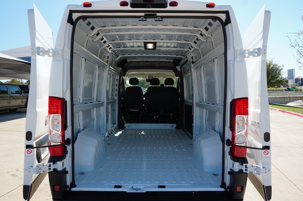 New 2026 RAM ProMaster 2500 w/ Convenience Group FWD image 8