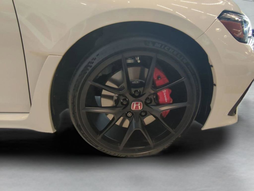 Used 2025 Honda Civic Type R image 25