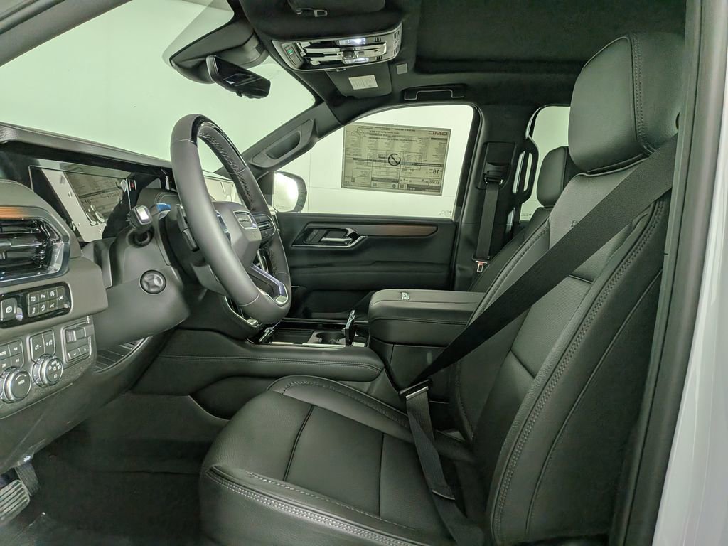 New 2026 GMC Yukon XL Denali w/ Denali Reserve Package image 16