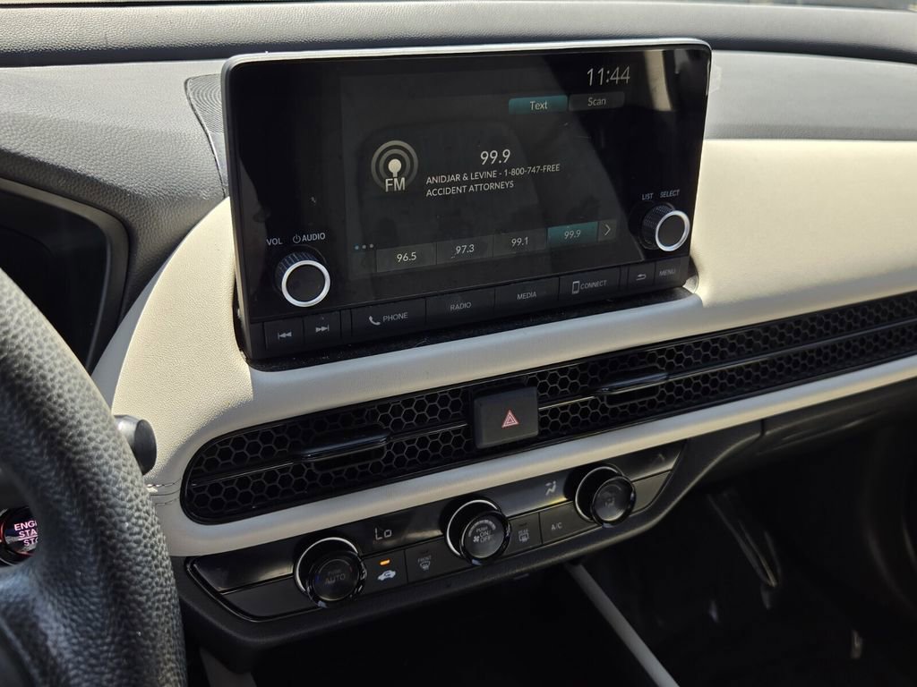 Certified 2023 Honda HR-V LX image 20