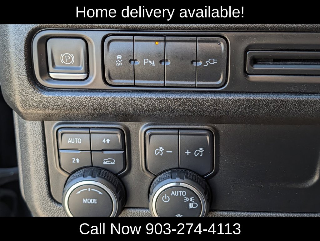 Used 2021 Chevrolet Suburban LT AWD/4WD image 27
