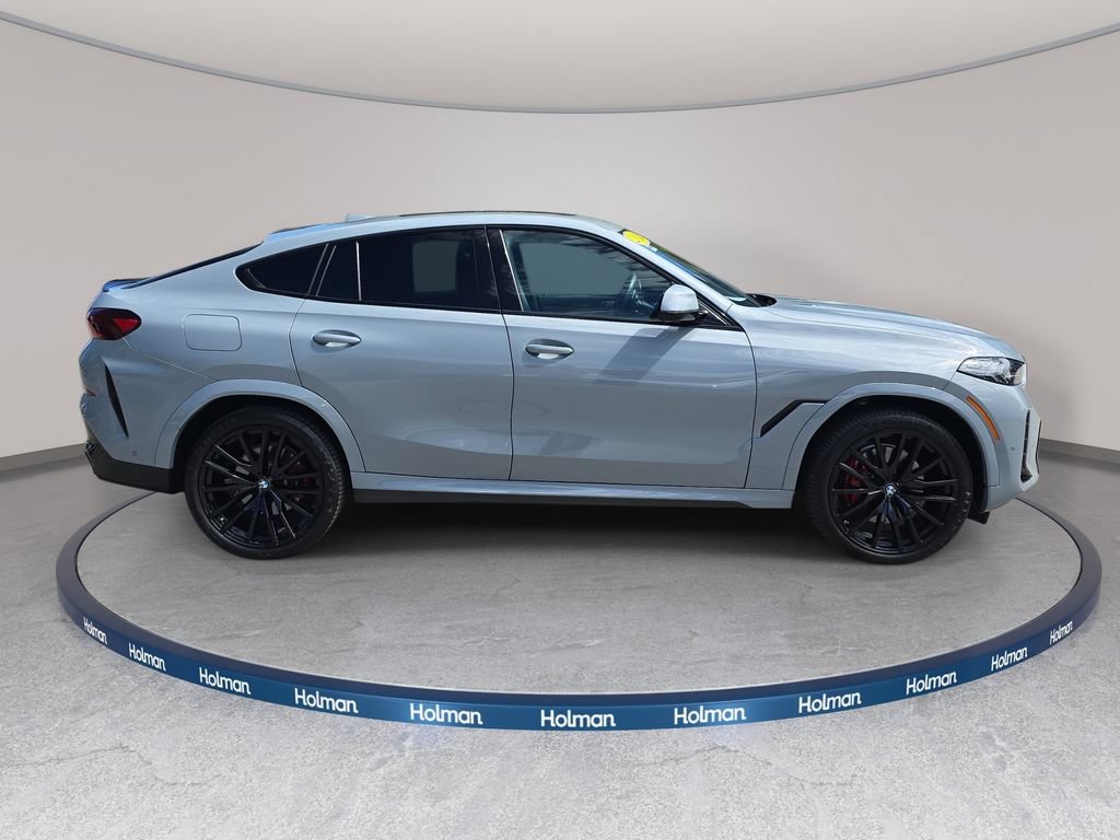 Used 2024 BMW X6 xDrive40i w/ Executive Package AWD/4WD image 5