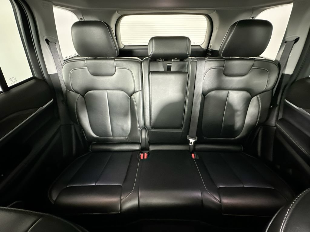 Used 2022 Jeep Grand Cherokee Limited 4xe AWD/4WD image 13