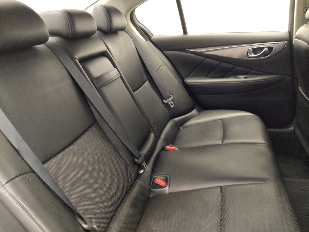 Used 2018 INFINITI Q50 Sport w/ Cargo Package (L95) RWD image 19