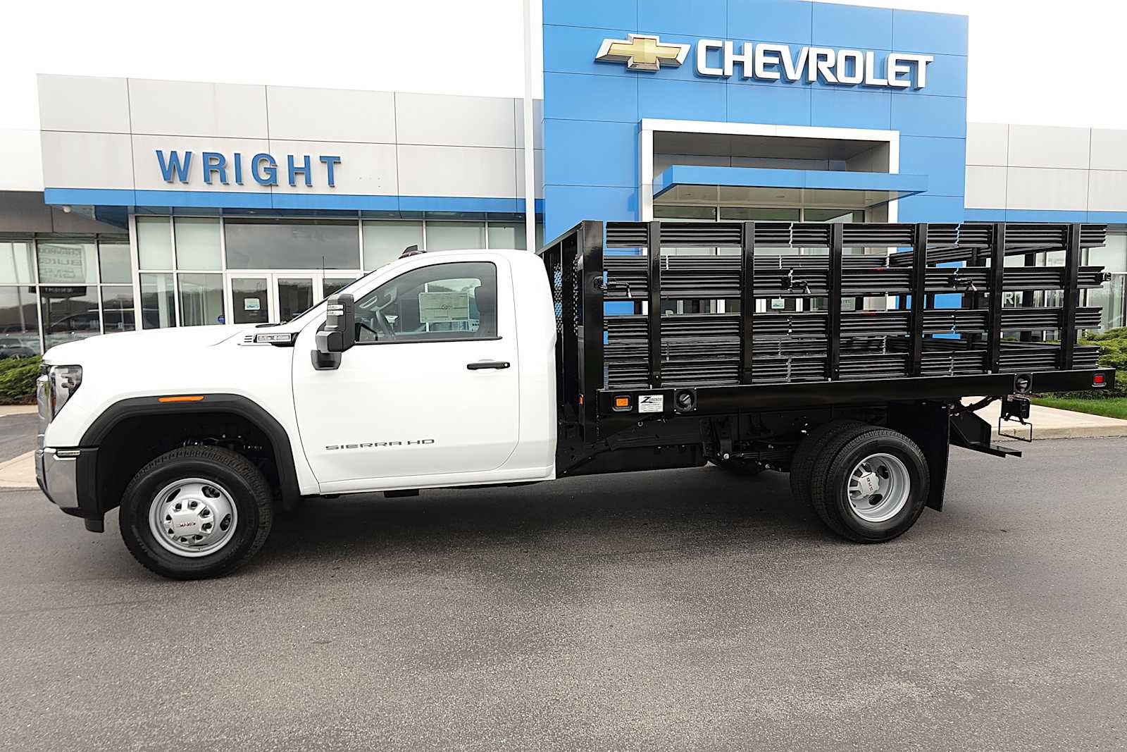 New 2026 GMC Sierra 3500 Pro w/ Convenience Package RWD image 2
