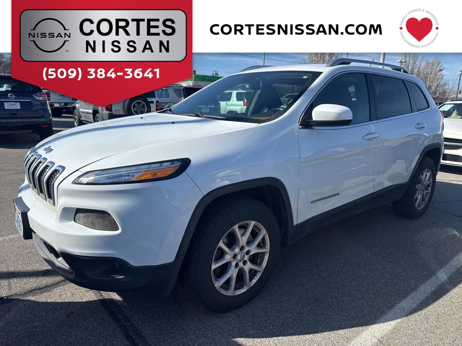 Used 2014 Jeep Cherokee Latitude w/ Cold Weather Group image 1