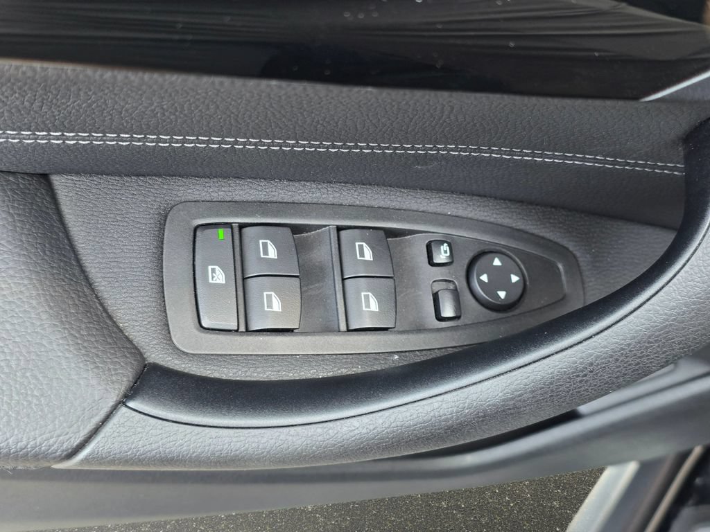 Used 2018 BMW X1 xDrive28i AWD/4WD image 32