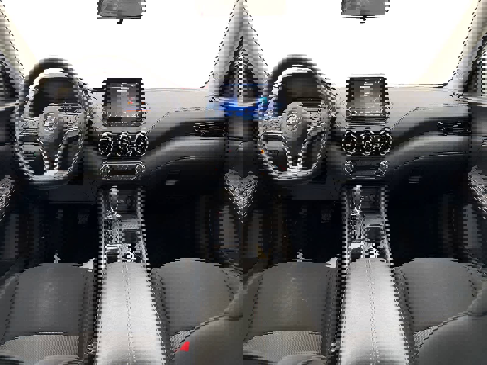 Used 2025 Nissan Sentra SV image 12