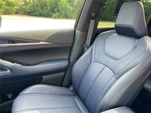 Certified 2026 INFINITI QX60 Sport w/ Dark Cargo Package AWD/4WD image 19