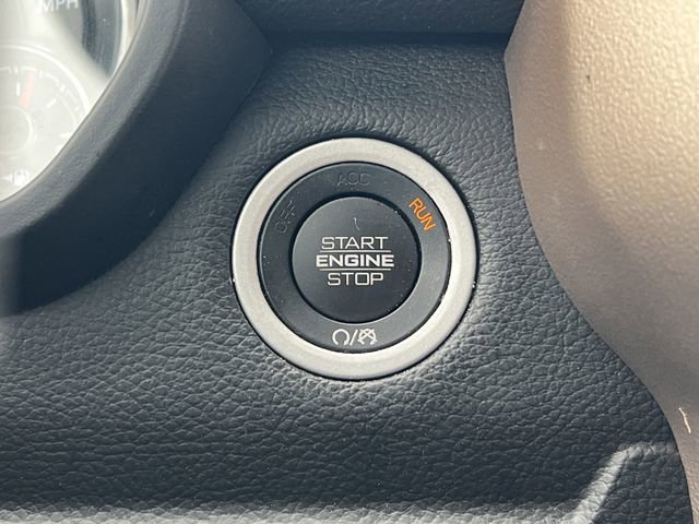 Used 2021 RAM 1500 Laramie image 9