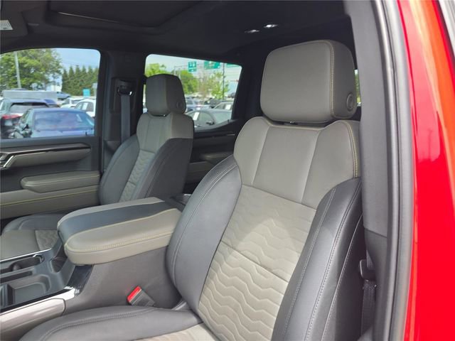 Used 2024 Chevrolet Silverado 1500 ZR2 w/ Technology Package AWD/4WD image 22