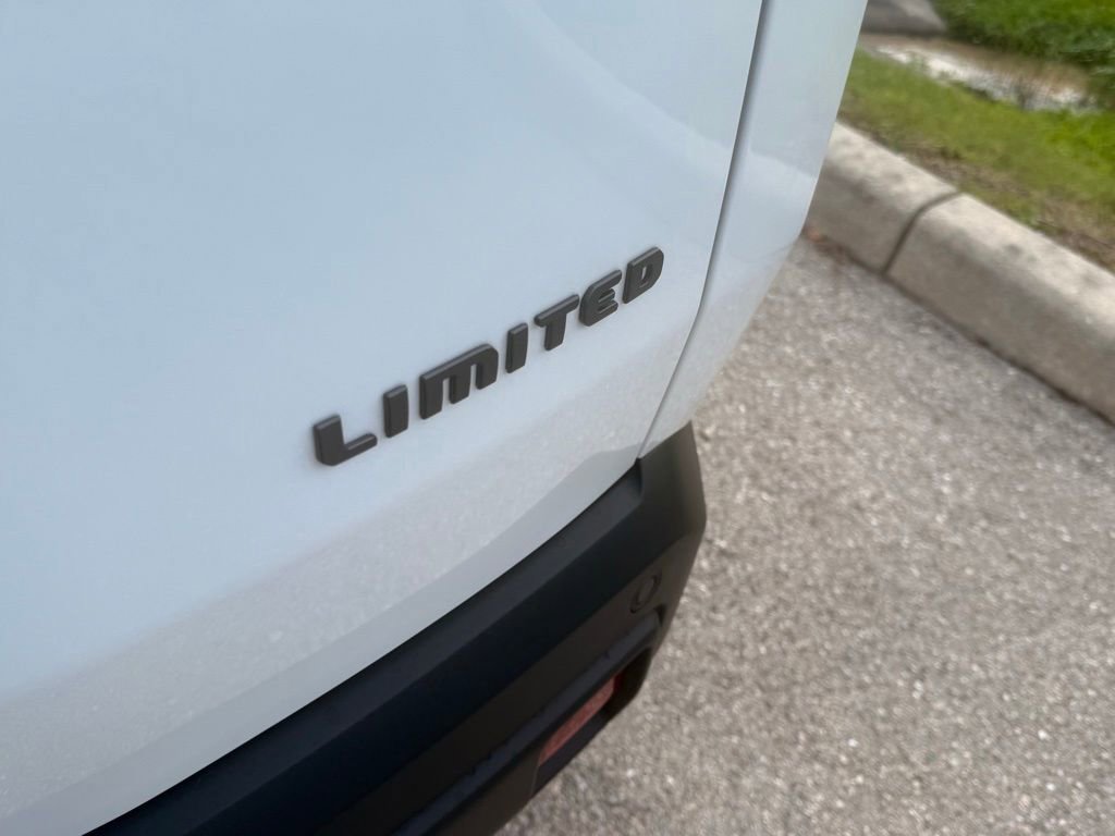 New 2026 Jeep Cherokee Limited image 34