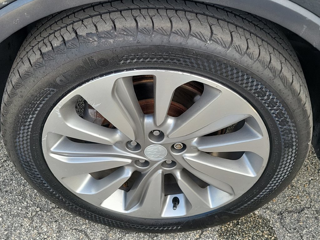 Used 2018 Buick Encore Preferred FWD image 9