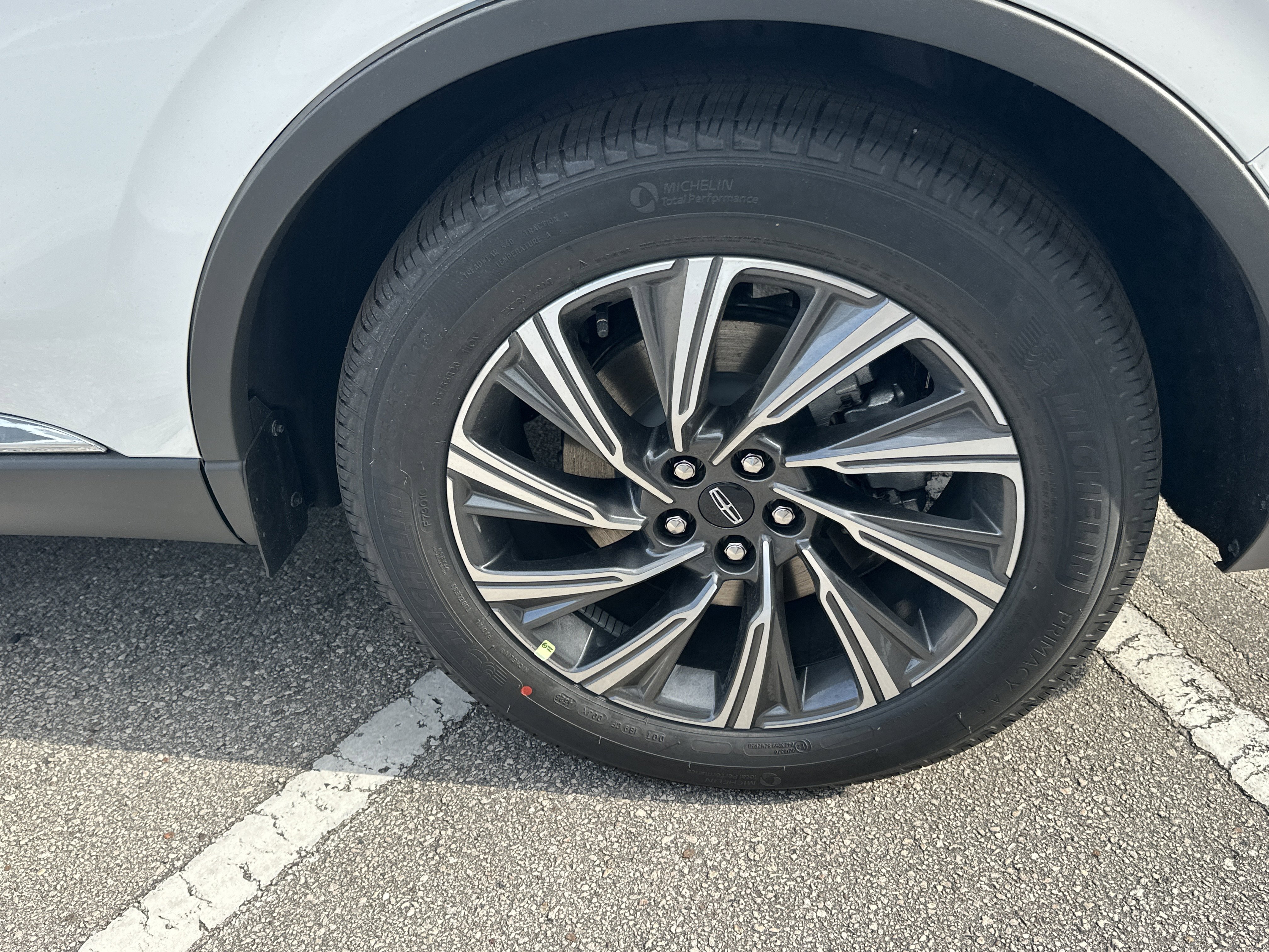 New 2026 Lincoln Aviator 2WD image 10