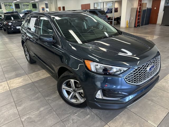 Used 2024 Ford Edge SEL w/ Convenience Package AWD/4WD image 11