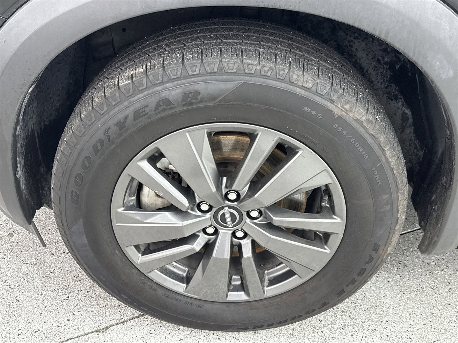 Used 2022 Nissan Pathfinder S image 46