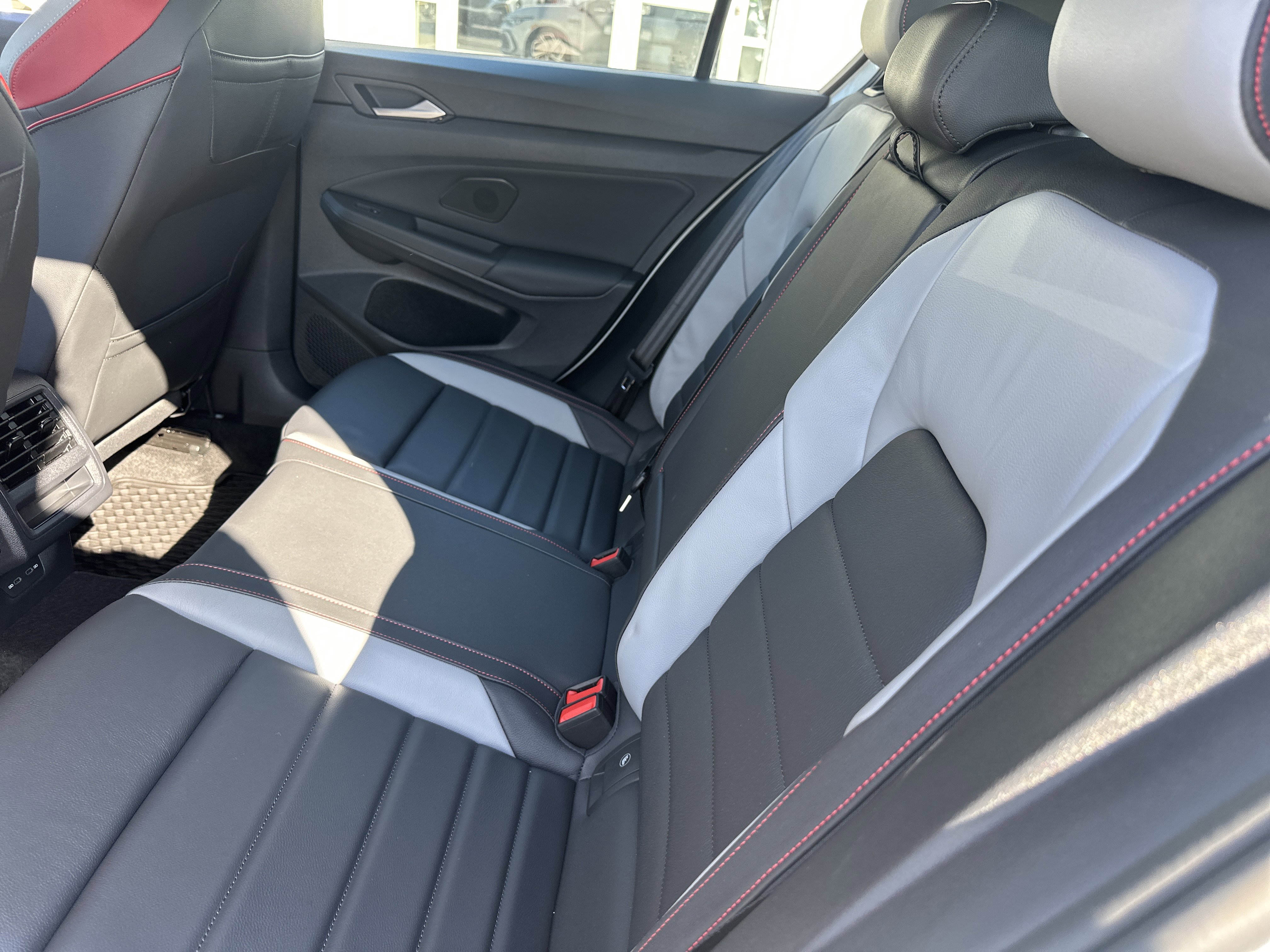 Used 2024 Volkswagen GTI SE image 12