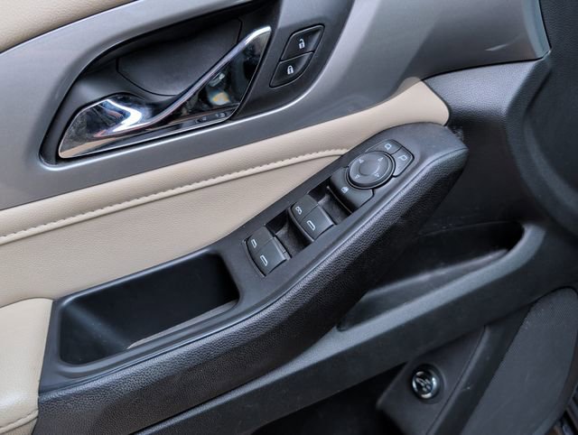 Used 2022 Chevrolet Traverse LT AWD/4WD image 13