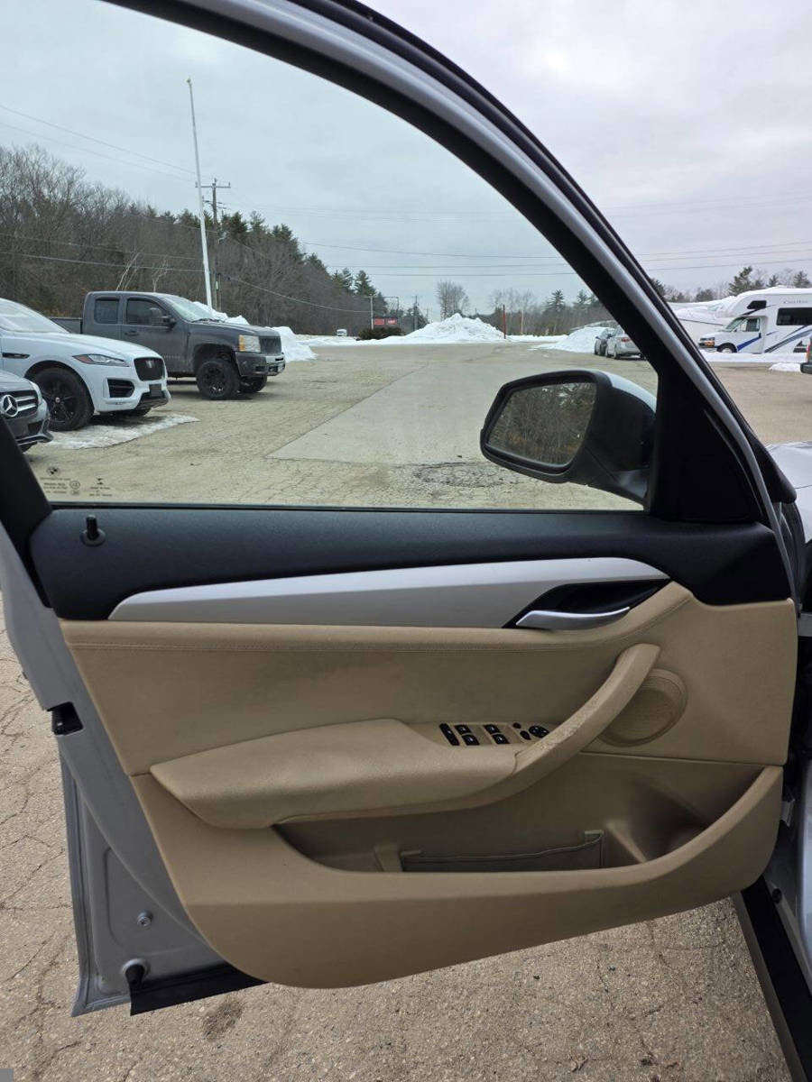 Used 2015 BMW X1 xDrive28i image 13