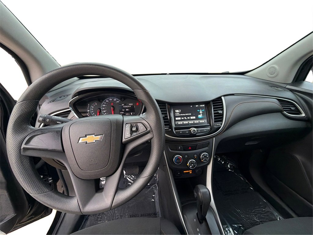 Used 2017 Chevrolet Trax LS image 22