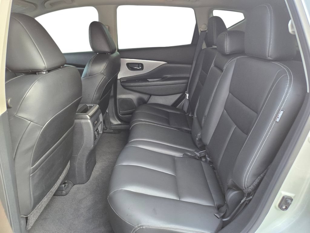 Used 2023 Nissan Murano SV FWD image 45