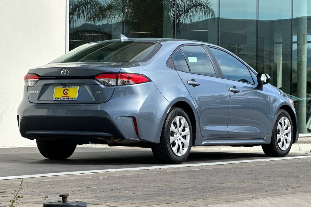 Used 2020 Toyota Corolla LE image 3