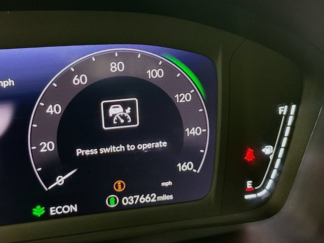 Used 2025 Honda Accord Sport image 9
