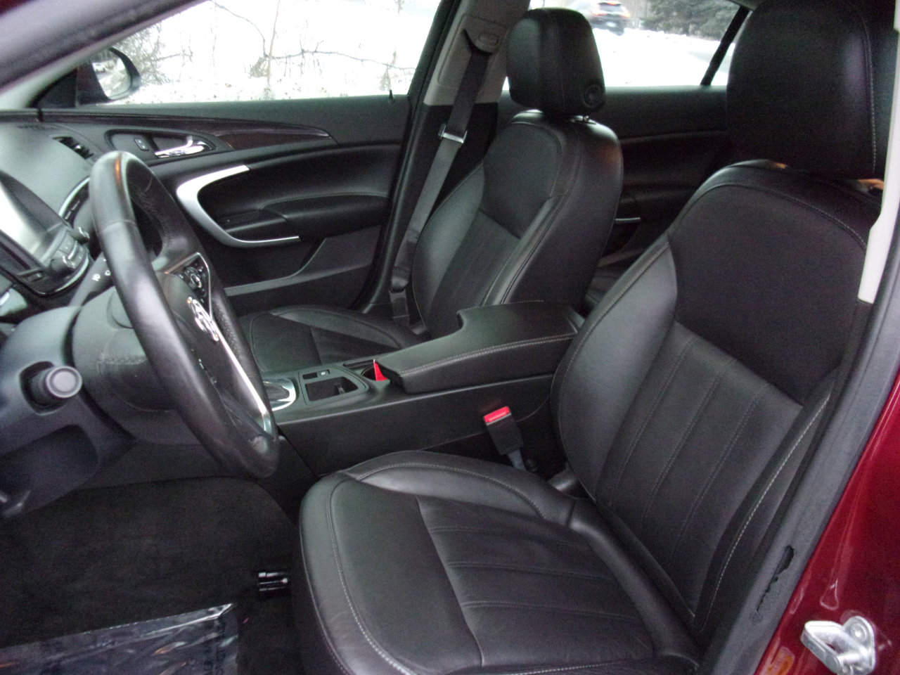 Used 2017 Buick Regal Premium w/ Driver Confidence Package #2 image 8