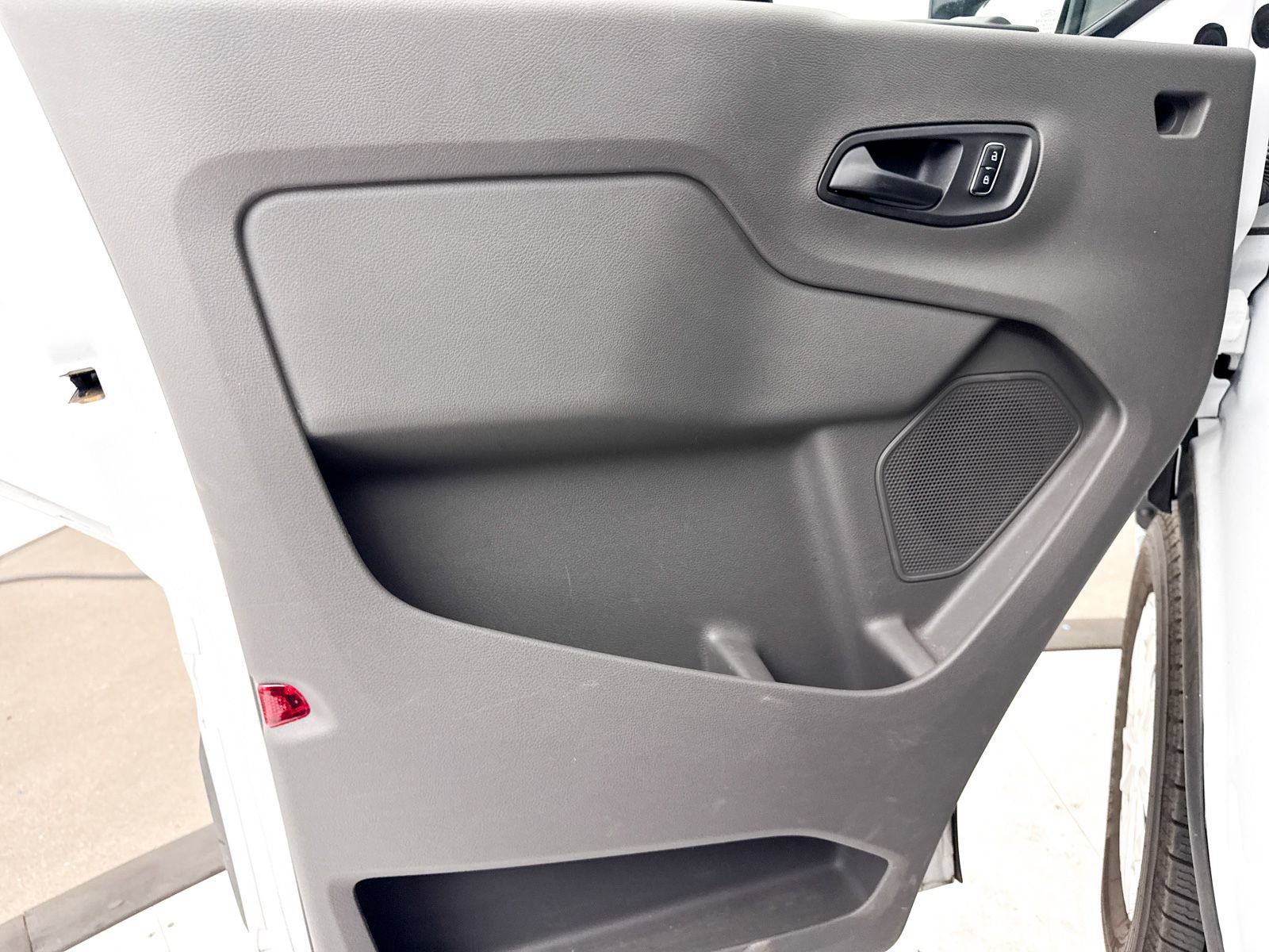 Used 2024 Ford Transit 350 XLT RWD image 26