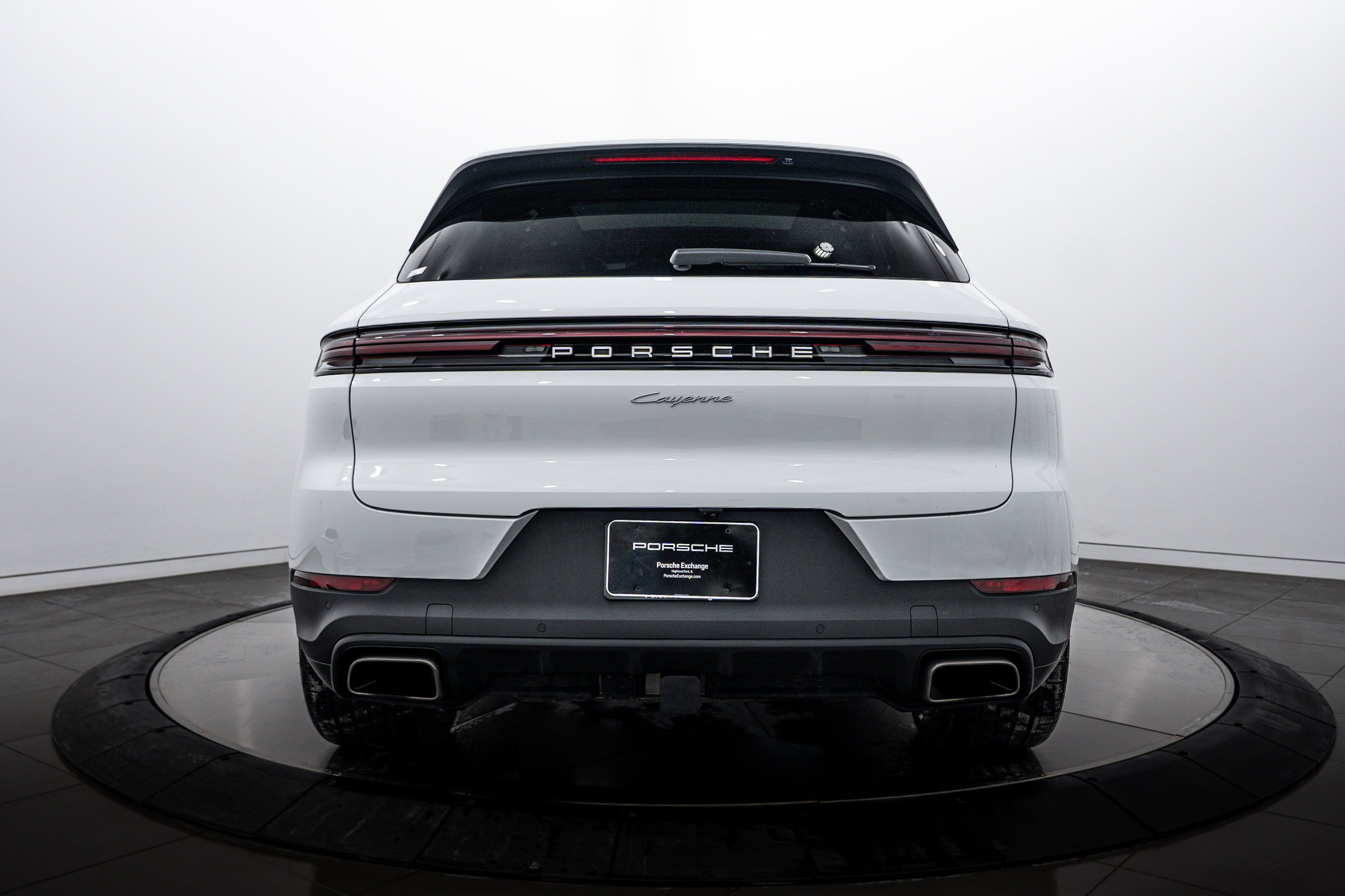 Certified 2026 Porsche Cayenne image 6